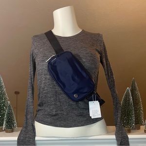 Lululemon Everywhere Belt Bag Extended Strap True Navy